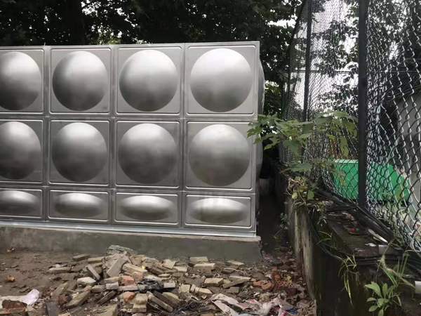  80噸不銹鋼水箱水泵一體，深圳工地完工|宏量水箱